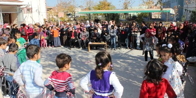 Korucular Anaokulunda Öğretmenler Günü Etkinliği
