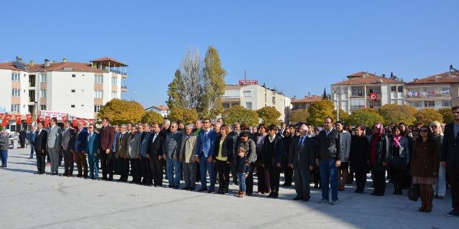 Şehit Ateşi Düşen Korkuteli’de Sade Öğretmenler Günü Kutlaması