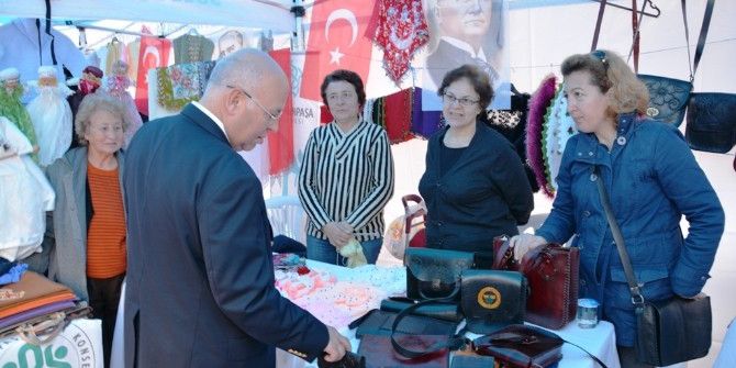 Başkan Eşkinat Geleneksel Kadın El Emeği Günü Açılışına Katıldı