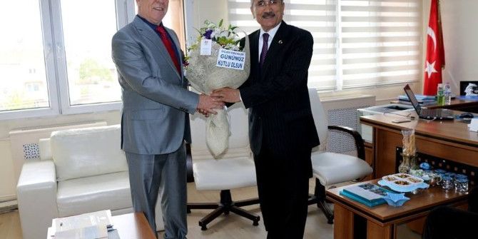 Marmaraereğlisi’nde Öğretmenler Günü Kutlamaları