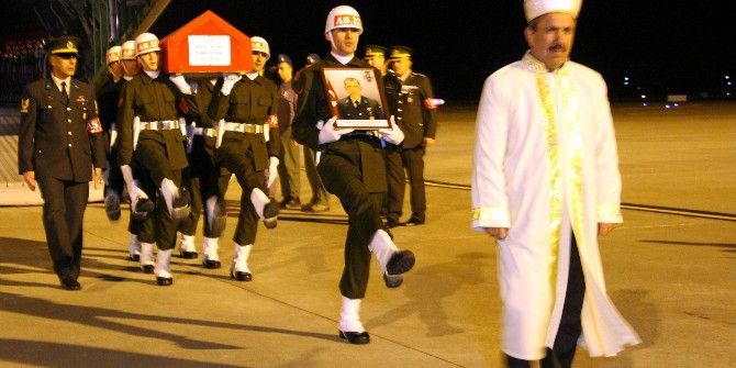Şehit Astsubay Bolat’ın Cenazesi Samsun’a Getirildi