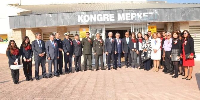 Öğretmenler Günü Kuşadası’nda Kutlandı