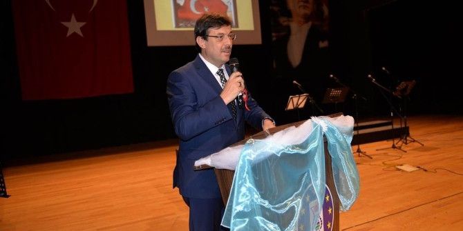 Müdür Sabahattin Dülger: Öğretmenler, Ülkemizin Bağımsızlığının Ve Bütünlüğünün Gizli Kahramanları Ve Teminatlarıdır