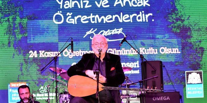 Onur Akın Öğretmenler İçin Beşiktaş’ta Sahne Aldı