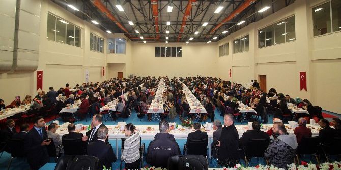 Ağrı Valisi Musa Işın, Öğretmenlere "Size Yalvarıyorum"