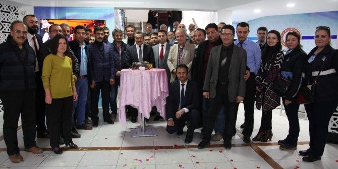 Belediye Başkanı Mehmet Tutal’a Öğretmenler Günü Sürprizi