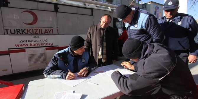 Bayburt Zabıta Teşkilatından Kan Bağışı Kampanyasına Destek