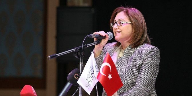 Şahin Yeni Atanan Öğretmenlerle Bir Araya Geldi