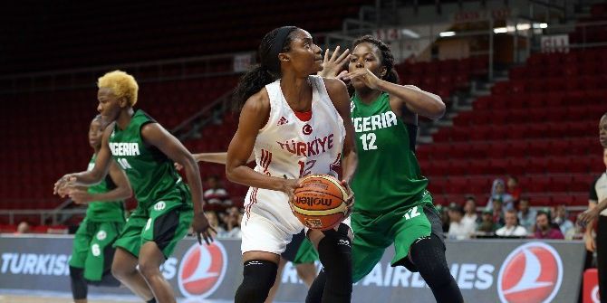 Lara Sanders’a 4 Maç Ceza