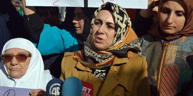 Ak Parti’li Kadınlar, Kadına Şiddete ’Hayır’ Dedi