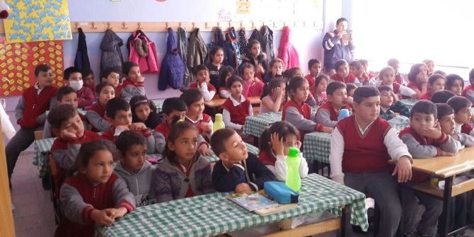 Kulu’da Jandarmadan Okul Öğrencilerine Trafik Eğitimi