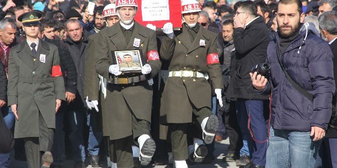 Terhisine 50 Gün Kala Şehit Düşen Asker Son Yolculuğuna Uğurlandı