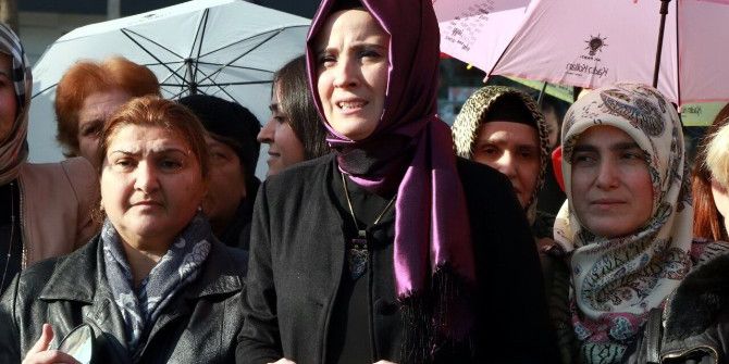 Ak Parti’li Kadınlardan Kadına Şiddete Tepki
