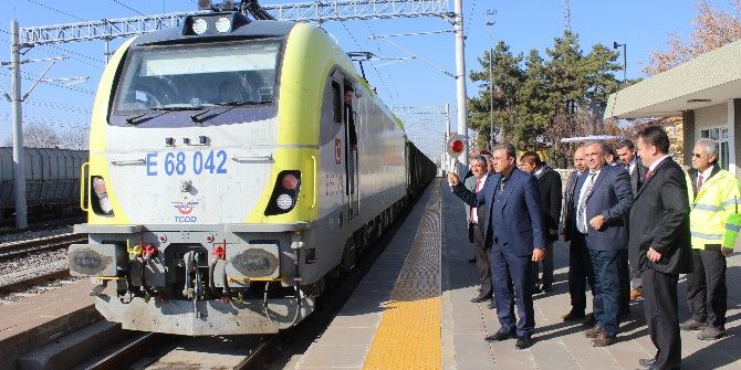 Tavşanlı’da ’Elektrikli Trenle Yük Taşımacılığı’nın Test Sürüşleri Başladı