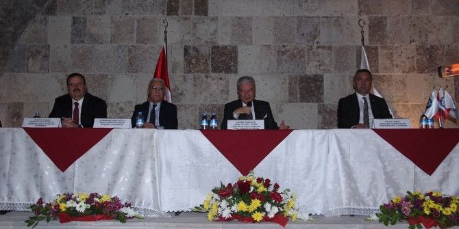 Oda Ve Borsa Yöneticileri Bergama’da Toplandı