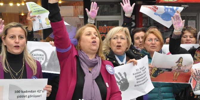 Chp’li Kadınlar Şiddete Hayır Dedi