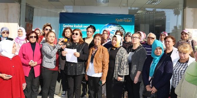 Ak Parti’li Kadınlar ‘Şiddete Hayır’ Dedi