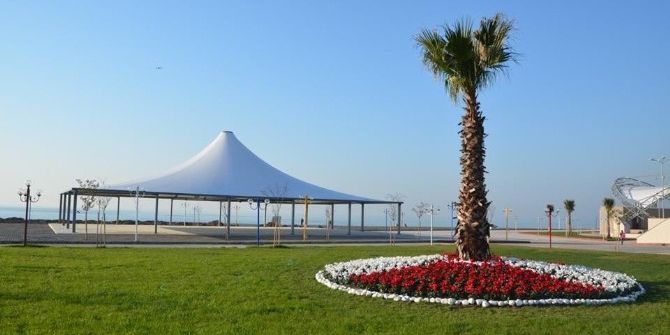 Alaplı Belediyesi Çiçeklendirme Çalışmalarına Başladı