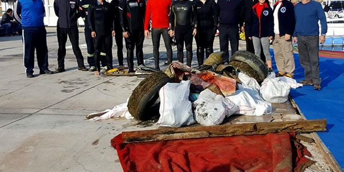 Çeşme’de Deniz Dibi Temizliği Yapıldı