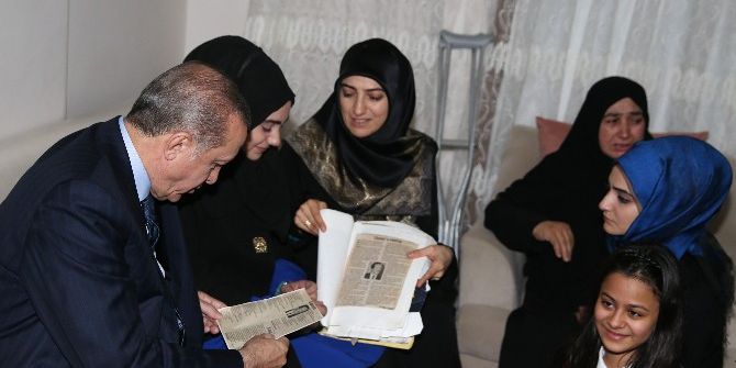 Cumhurbaşkanı Erdoğan, 15 Temmuz Şehidinin Ailesini Ziyaret Etti