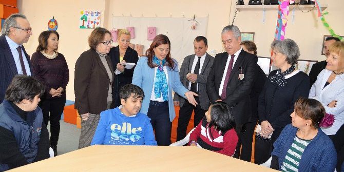 Başkan Çerçioğlu Engelli Öğrencilere Moral Oldu