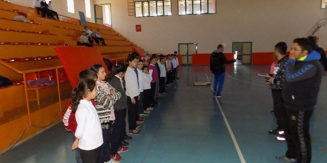 Türkiye Yeni Yeteneklerini Arıyor