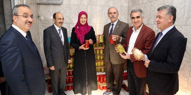 Bursa’da Köylü Kadınlara Büyükşehir’den Üretim Desteği