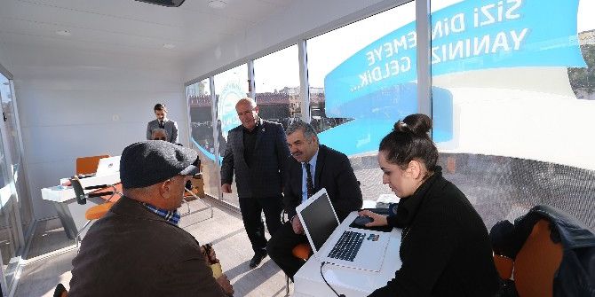 Başkan Çelik Vatandaşları Dinledi