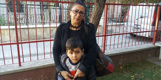 İki Çocuğunu Kaybetti, Hayatını Engelli Çocuklara Adadı