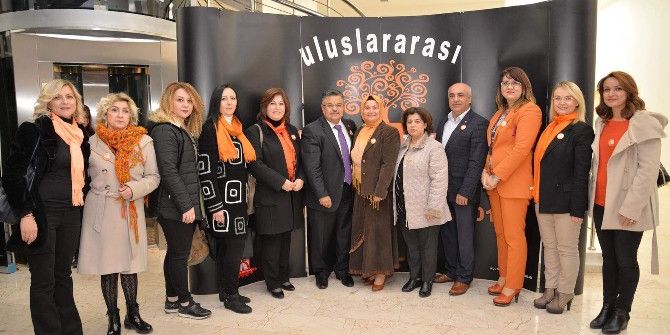 Bilecik’te Tiyatro Oyunu İle ’Kadına Karşı Şiddete Hayır’ Mesajı Verildi