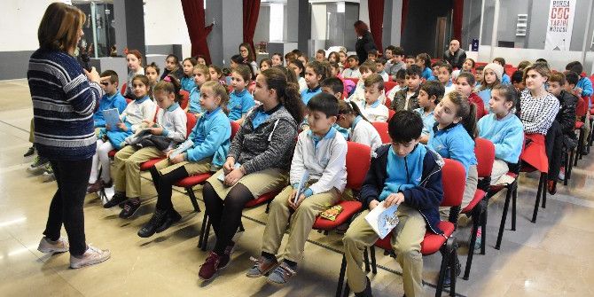 Bursa Göç Tarihi Müzesi Çocuklara Kitap Sevgisi Aşılıyor