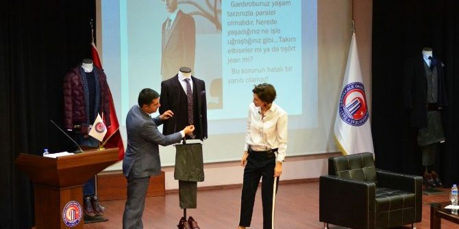 Giyinmenin Püf Noktaları Konuşuldu