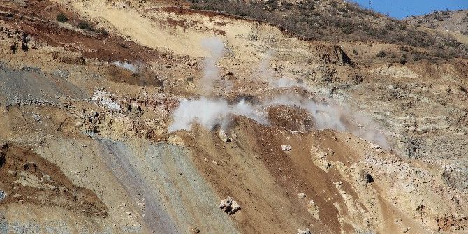 Madencilerin Arama Çalışmalarında Dinamit Kullanıldı