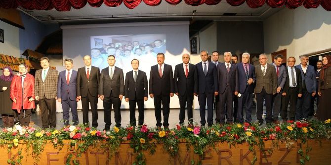 “Öğretmenden Öğretmenine Mektup” Adlı Yarışmanın Ödülleri Verildi