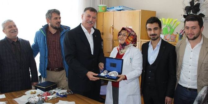 Ak Gençlerden Vezirhan Beldesi’ne Ziyaret