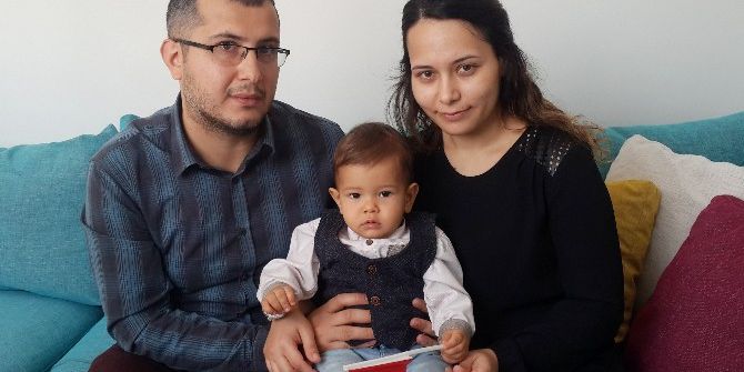 11 Aylık Bebeğin Bayrak Sevgisi