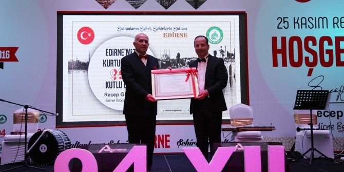 Başkan Gürkan’a Anlamlı Hediye