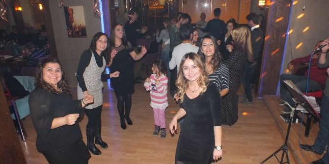 Hakkari’de 24 Kasım Öğretmenler Günü Etkinliği