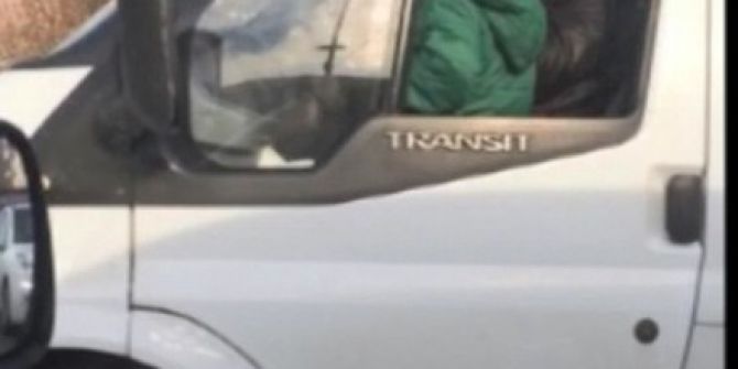 Baba İle Oğlunun Tehlikeli Yolculuğu