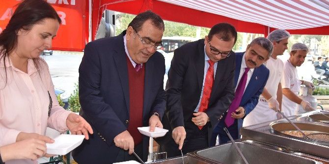 Nazilli’de Ebediyete İntikal Eden Öğretmenler Unutulmadı