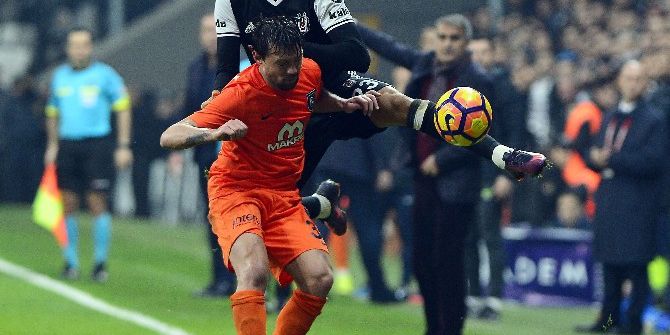 Medipol Başakşehir Kaçtı Beşiktaş Yakaladı