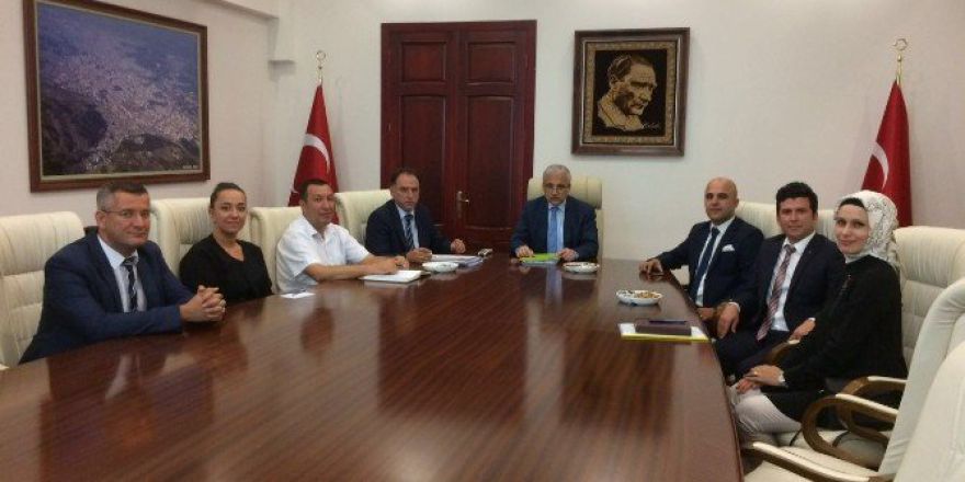 Manisa’daki Projeler Devam Ediyor