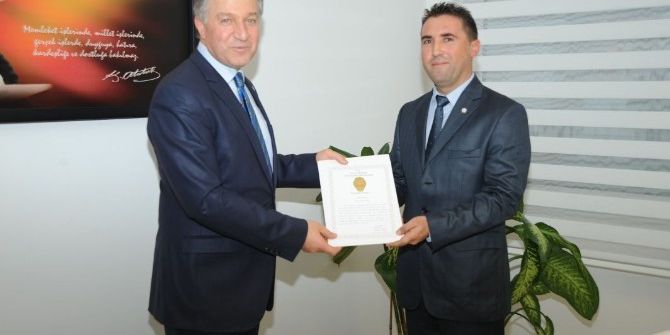 Şüpheli Yeşilçam Oyuncusunu Yakalayan Polis Ayın Polisi Seçildi