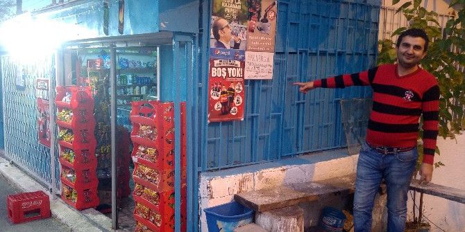 Mahalle Bakkalından Vatandaşlara İlginç Uyarı