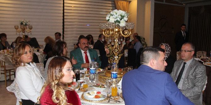 Mahmut Arslan Anadolu Lisesi’nde ’Öğretmeler Günü’ Kutlaması