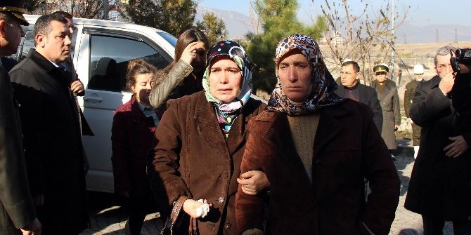 Şehit Erin Naaşı Baba Ocağına Getirildi