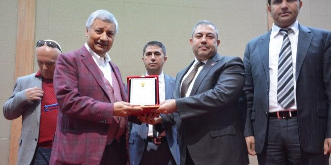 Ak Parti Birecik Teşkilatına Performans Ödülü