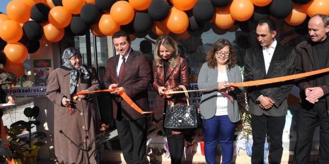 Başkan Bakıcı, İş Yeri Açılışlarına Katıldı