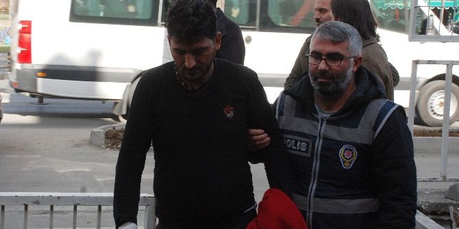 Dolandırdığı Kişiler Tarafından Rehin Alındı