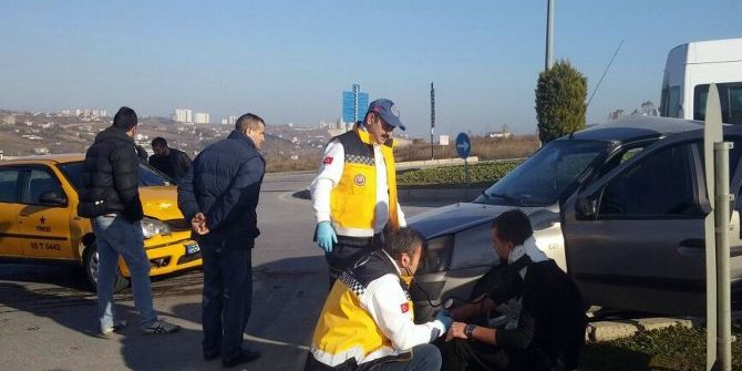Samsun’da Trafik Kazası: 2 Yaralı